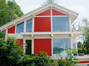 Fassade rot-weiß